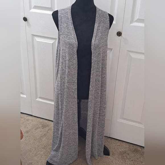 Marled Grey Knit Open Vest  Size M - Picture 1 of 11